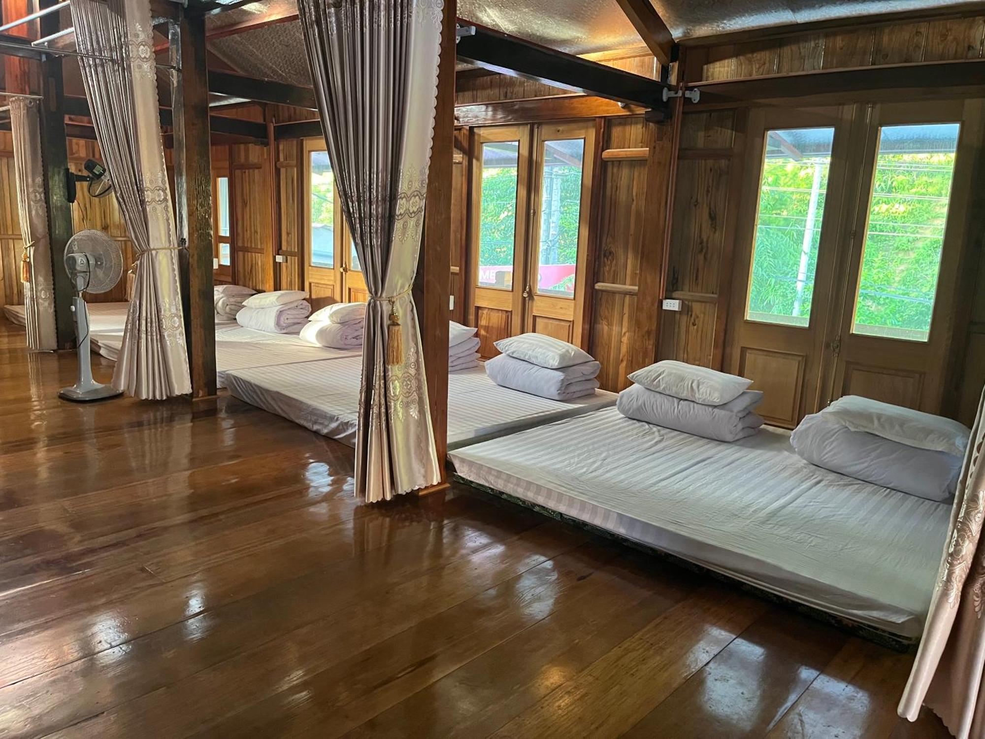 Homestay Hoa Thao - Bus ,Trek & Motorbike Mu Cang Chai Exterior photo